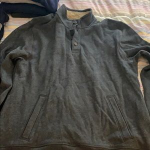 Arrow men’s gray button up sweatshirt/sweater